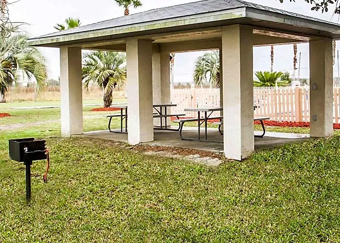 Rodeway Inn & Suites Haines City - Winter Haven
